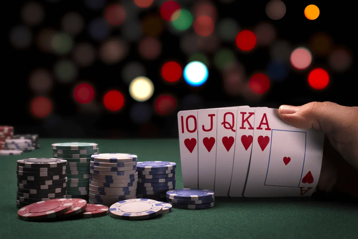 Lyllo casino poker